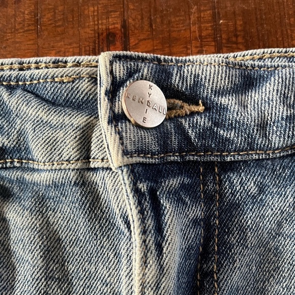 Distressed Kendall + Kylie Denim Shorts - Picture 3 of 6